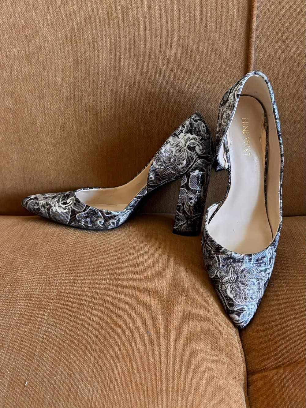 Nine West Black & White Floral Block-Heel Pointed Pumps